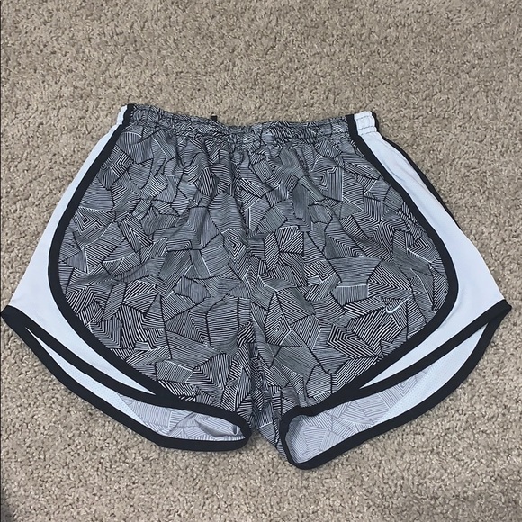 Nike Pants - nike tempo dri-fit running shorts Nike Pants - nike tempo dri-fit running shorts